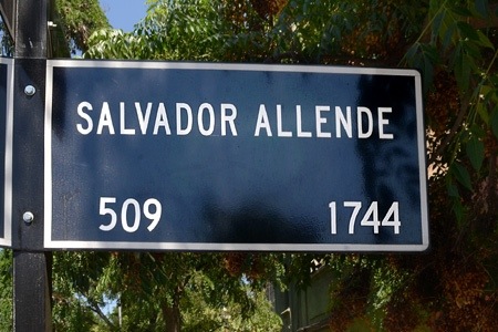 No más Salesianos, ahora Salvador Allende